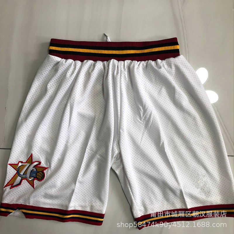 Short Vintage Philadelphia 76ers White